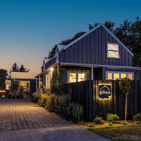 The Quarters Villa Turangi Exterior photo